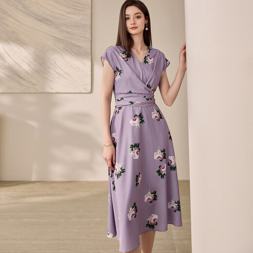 Roeyshouse loi stilvolle gedruckte Taillenkleid für Frauen 2025 Sommer neu eleganter V-Ausschnitt großer Saumrock 11981 Farbe S