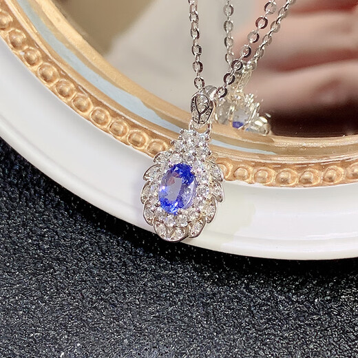 Shilian sterling silver inlaid with natural tanzanite pendant, blue sapphire crystal, fashionable and simple Japanese and Korean style clavicle chain gift