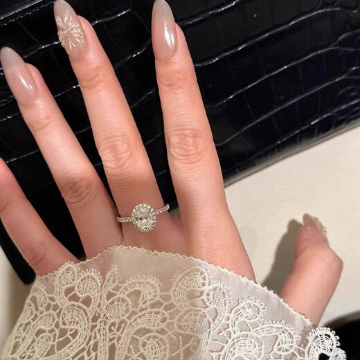 Core luxury oval dove egg ring for women 2025 new 2 carat diamond ring simulated diamond proposal ring wedding gift silver live mouth adjustable