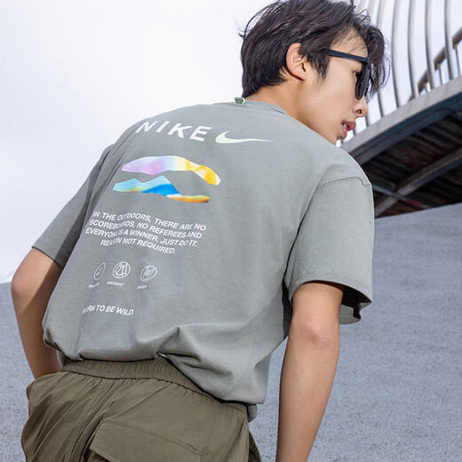 Nike (Nike) Футболка с короткими рукавами для мужской летней пляжной вечеринки Спортивная одежда Спортивная одежда сплошной