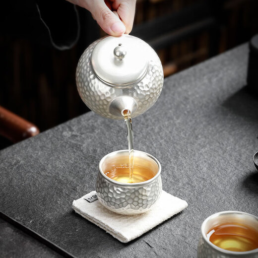 Silver pot, gilt silver tea set, 999 silver set, light luxury hammer pattern, one pot and two cups, one pot and two cups, 1 piece