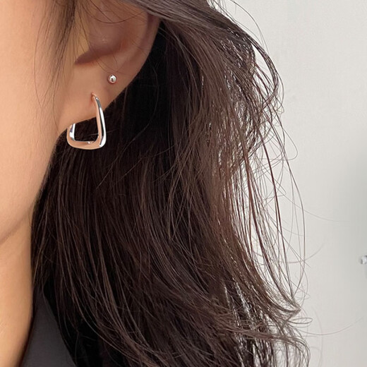 Guanpuge Fat Donglai same style pt950 platinum plain hoop earrings PT950 French square ear pierced earrings for women light luxury white platinum square earrings