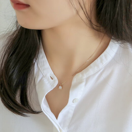 Changju JIN pure 14K gold pendant, small and elegant perfume bottle necklace, women's shiny square zirconium clavicle chain, 14K gold pendant, chain not included