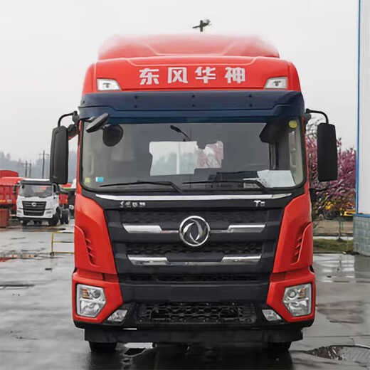 Qianbai eignet sich für Dongfeng Huashen T3/T5 Dolica D9/D12 Spezialgeschäft Chuangpu 702 Blattblattplattenrad Fahrgastradabdeckungs-Rechts-Rechts-Rechte