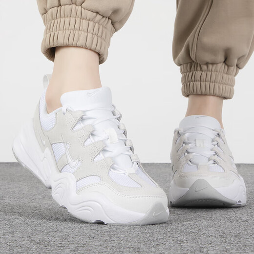 耐克（NIKE）官方女鞋 25秋季新款运动鞋气垫休闲透气舒适网面透气跑步鞋 DR9761-100 36.5 /鞋内长23cm