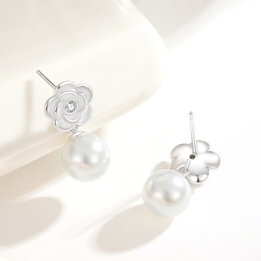 Wanlifu S925 silver French camellia earrings for women retro flower pearl earrings niche design earrings new style EY653 gold (with plastic ear plugs) 925 silver