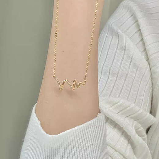 Olevo Hong Kong Jewelry, heart-pounding PT950 platinum necklace, 18K rose gold pendant, gold gift for girlfriend, heart-pounding, rose gold