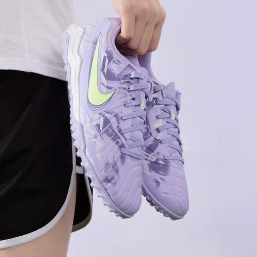 Nike (Nike) Legend 10 Football Shoes Men's 2025 Summer New Sports Shoes Men's Men's Grass Training Competition TF Chaussures de football à ongles brisés HF1591-500 / Purple / suggéré pour prendre une taille plus grande 40