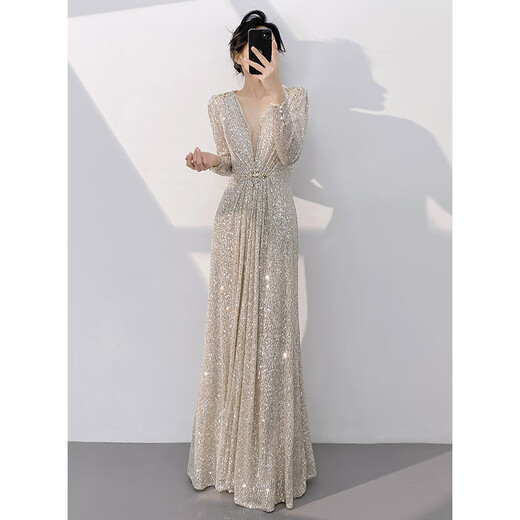 Wutuo dress is a high-end light luxury evening girl 2024 new niche long-sleeved sequin annual meeting host slim and slim apricot silver L