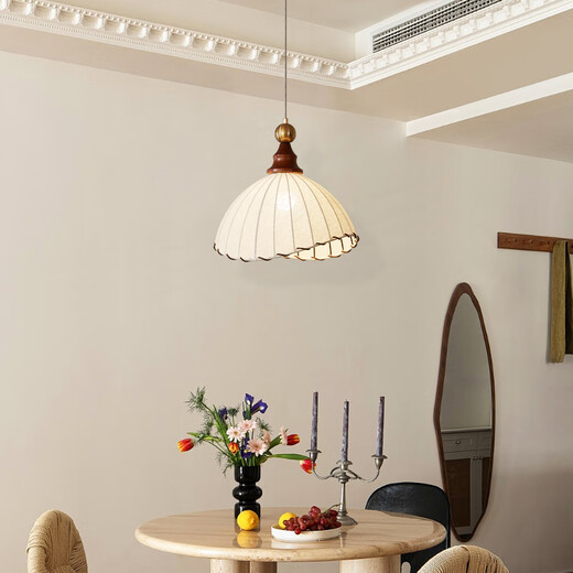 Sellen Hill Restaurant Kronleuchter Nordic Creative Art Light Luxury Bar Lampe 2025 Neue moderne einfache Lampenmediumstil 9227 reguläre Model-Drei-Farben Licht Licht