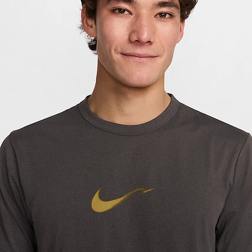 Nike (NIKE) Men's AS M NK DF UV HYVERSE SS OPP2 Knitted Collarless Short T HV4882-299 M