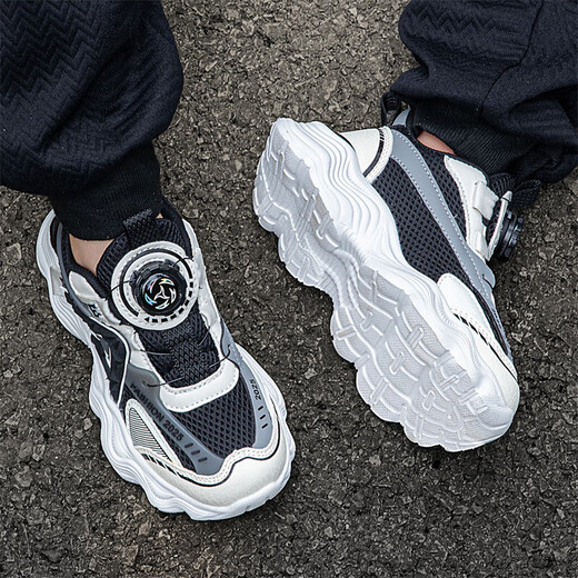 
Children's shoes for boys and girls' shoes for summer breathable mesh medium-sized children's boys running shoes non-slip sports shoes black and white (summer mesh) 683 34 inner length 22cm
