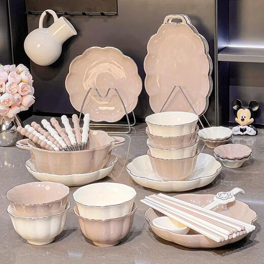 LOCKOER JAPON IMPORTÉ QUALITÉ JINGDEZHEN BOLL ET DISMIN PLAQUE PLAQUE CÉRAMIQUE MOINTURE SOUS-GLAZE COLORED Table Varelle Plaque de luxe Luxury Bol Couleur continue Glaze de couleur 8,5 pouces 2 Packs 1278
