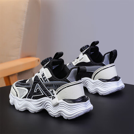 
Children's shoes for boys and girls' shoes for summer breathable mesh medium-sized children's boys running shoes non-slip sports shoes black and white (summer mesh) 683 34 inner length 22cm