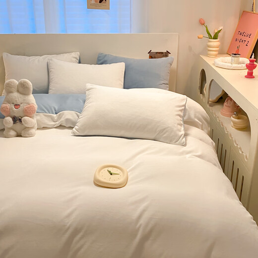Red bean milk velvet quilt cover 150x200cm single piece winter thickened warm double quilt cover coral velvet bed four-piece set milk white + baby blue double-sided warm velvet thermal storage and warmth single quilt cover-200x230cm