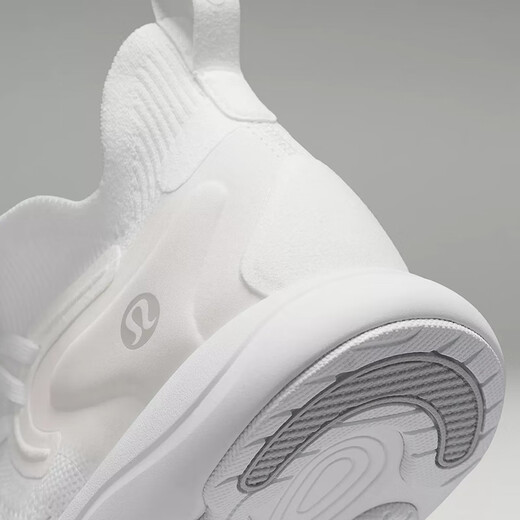 Lululemon Lulu women's shoes Chargefeel 2 stretch comfortable women's sports shoes breathable cushioning fitness training shoes white/White 38.5