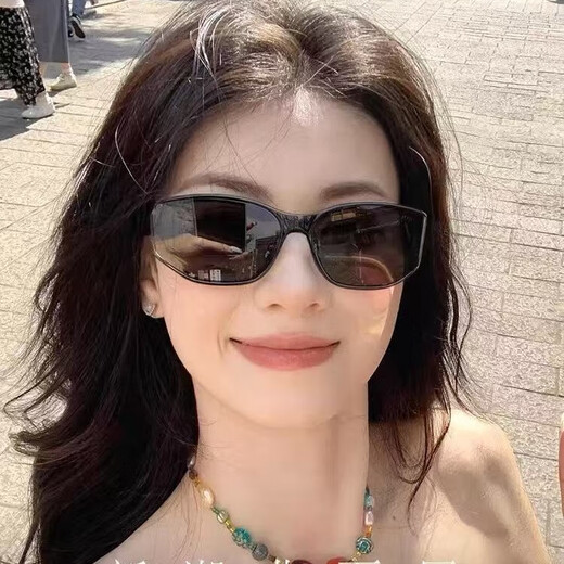 恋上太阳镜男女款高级感欧美复古猫眼墨镜女个性曲面小框防紫外线眼镜