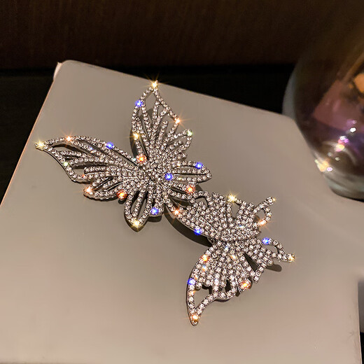 WOUG light luxury butterfly brooch high-end exquisite fashion women's suit brooch 2024 new style with silver