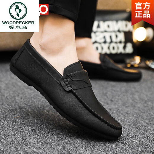 
Woodpecker summer breathable, non-slip and wear-resistant men's shoes 2024 new lazy men's beanie shoes versatile casual leather shoes D831 black 42 small