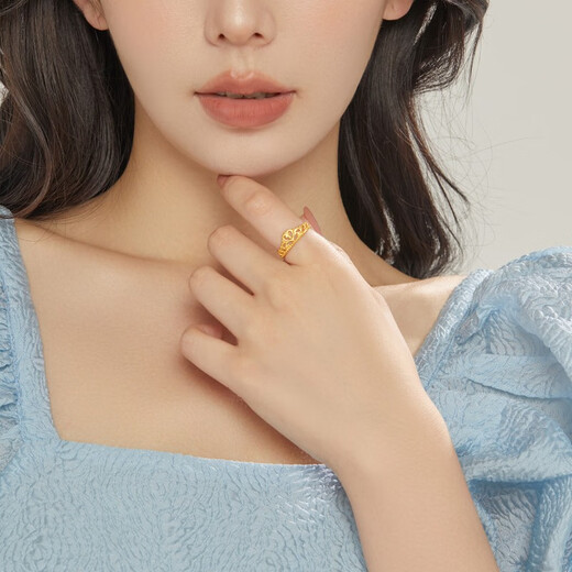 周生生黄金皇冠戒指 开口戒女款90227R 计价 3.05克
