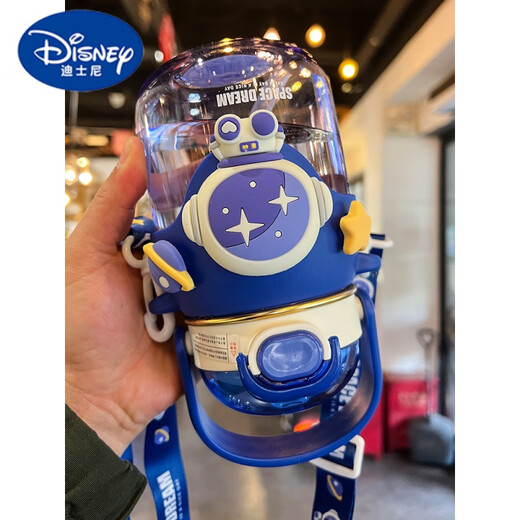 Disney (Disney) Children's Water Cup Boys Summer Cute Magil d'enfant Plastique Paille Paille Casse d'enfants Grands Capacité portant Kettle AA Grade Food Grade Food Fourni Blue 830 ml Cup + [Brush Cup + Sticker]