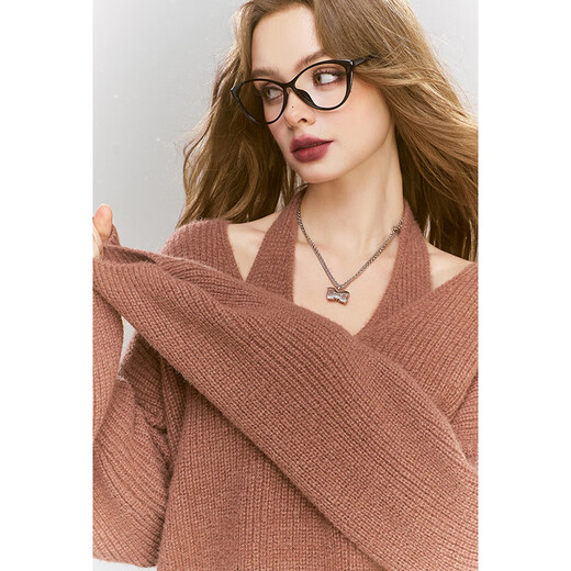 Fairy's pocket knitted sweater camisole two-piece set 2024 winter new style lazy stitch girly sweet coffee color S