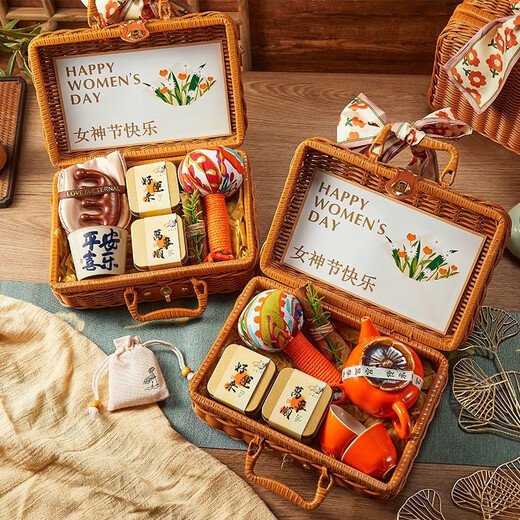 
WLion souvenir gift box business company team building activity employee customer retirement graduation gift teacher men's and women's cup Ping An Xile suit twelve Beijing