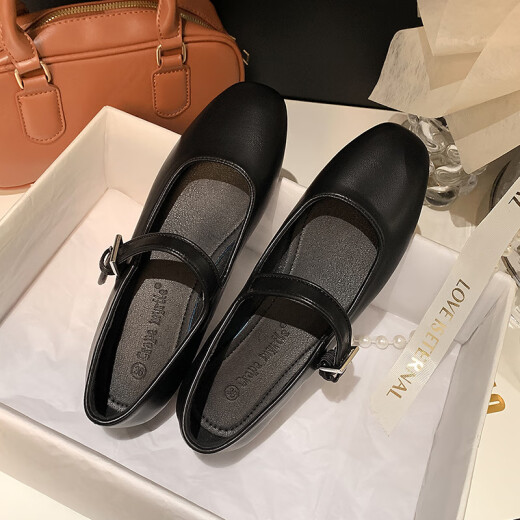 Woodpecker 2025 spring new style one-liner buckle light mouth flat sole single shoes small square toe retro soft leather soft sole Mary Zhen women's shoes 2601 black 36