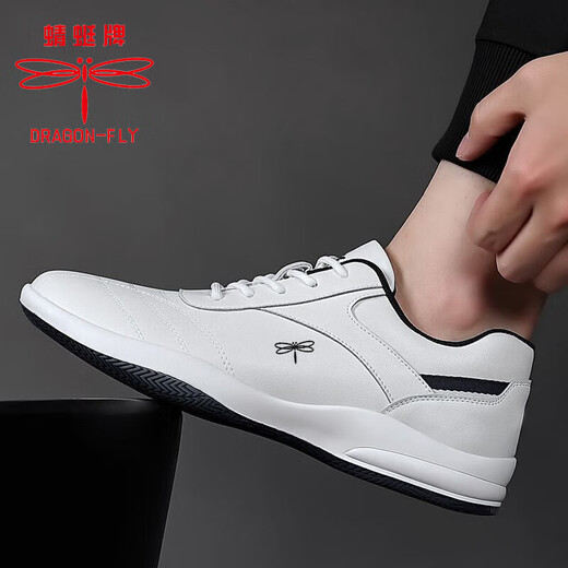 Zapatos para hombres de la marca Dragonfly Nuevos zapatos de cuero para hombres versátiles deportes y zapatos casuales de cuero de vaca coreana resistente al desgaste suave zapatos de carrera de lateral suave hombres 9877 altura interna blanca Aumento 38