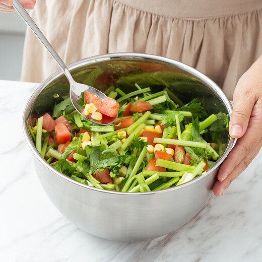 Magic Kitchen Thickened and Deepened Anti-slip Stainless Steel Egg Basin Egg Tray Basin Soup Basin Wash Basin Baking Washing Basket 22cm