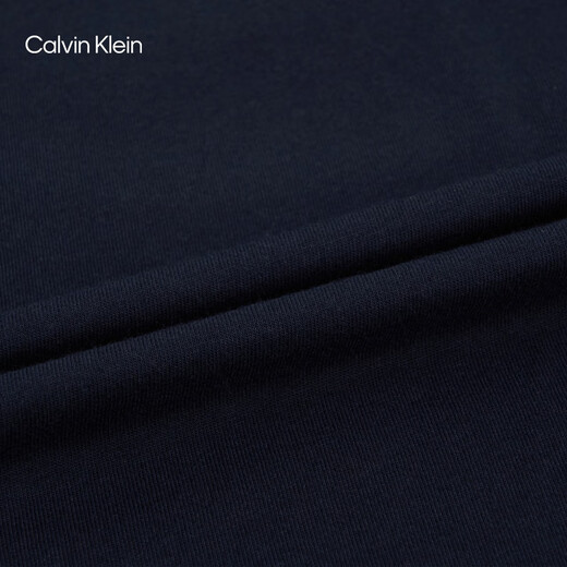 Calvin Kleinjeans25 Camina informal de los hombres de primavera y verano