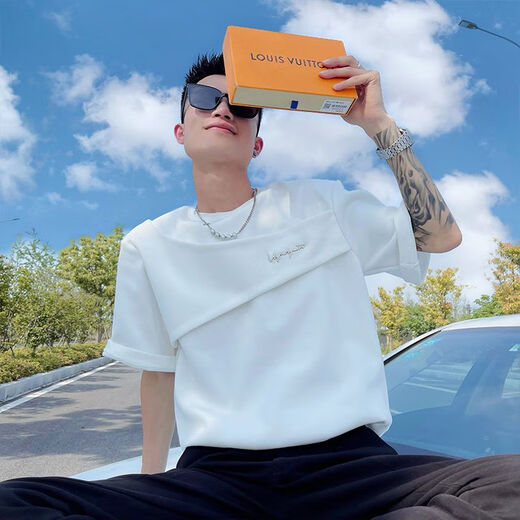 
Fini Dongjue Internet celebrity fake two-layer letter short-sleeved T-shirt male social spirit young man half-sleeved trendy handsome T-shirt summer top black [B1595-Holo] short T L recommended 95-115Jin [Jin equals 0.5 kg]