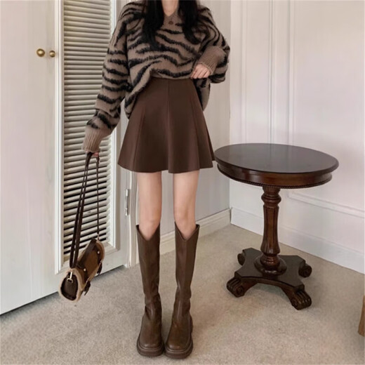 Jin Jin is equal to 0.5 kg. Muta size coffee-colored woolen skirt for women in autumn and winter 2025. A-line short skirt that covers the crotch and hips. Umbrella skirt. High-waisted pleated skirt. Coffee-colored woolen skirt is recommended to be 110 Jin. Jin is equal to within 0.5 kg.