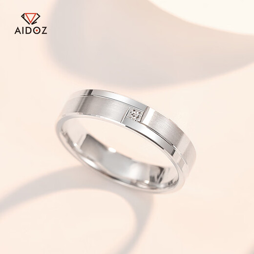 Aido Diamond PT950 platinum ring for men and women, couple platinum imitation diamond shiny plain ring, single 10#, about 3.0 grams, if the weight exceeds the limit, the amount will be reduced.