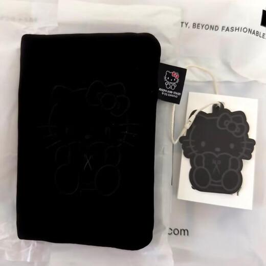 小红书同款凯蒂猫刺绣护照夹可爱卡通绒布卡包旅行多功能证件收纳 kitty猫护照夹【1个】