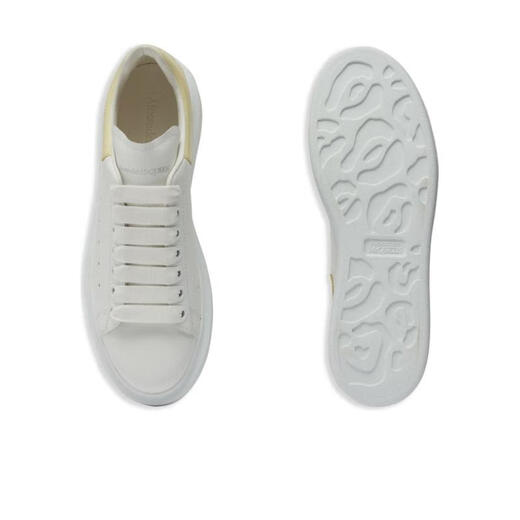 Alexander McQueen Luxusschuhe und -stiefel für übergroße Sneaker aus Frauen 718139WHGP5-3523 Heißer Verkauf in 2024 White 35.5