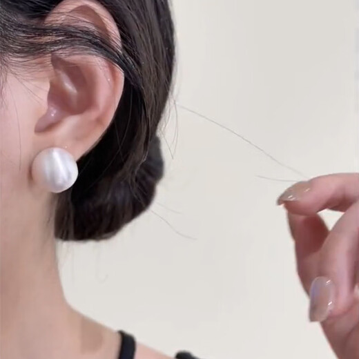 Weici sterling silver new style 9999 earrings brushed round ball earrings women's niche design high-end earrings 2025 new silver brushed round ball earrings A1312