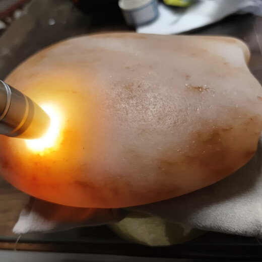 Xinjiang surface seed material raw stone gold silk jade pink meat fine ornaments 2660g