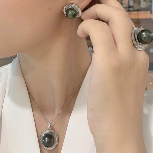 Fat Donglai's same style black pearl pendant Tahitian large particles women's ring earrings necklace temperament s925 silver full black pearl necklace 12-12mm