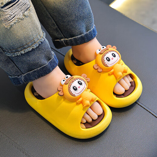 Summer children's sandals for boys and girls, non-slip soft-soled bathroom bathing sandals for older children, parents and children, beach sandals, yellow 12, size 24/25 (shoe inner length 15CM, suitable for feet 14