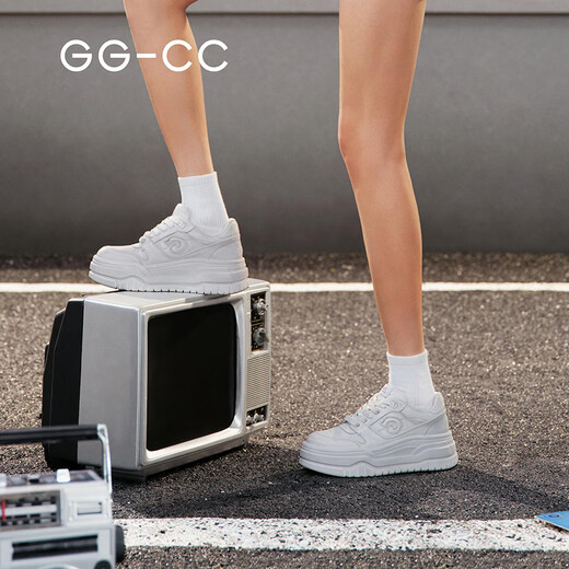 
GG-CC [Ju Jingyi same style] thick-soled shoes 2025 new old design and heightened casual women's shoes G25U5338 white 37