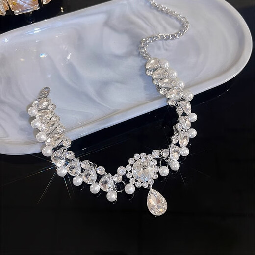 Oein baroque imitation pearl necklace diamond evening dress high-end light luxury birthday gift sweater chain necklace accessories baroque evening dress necklace