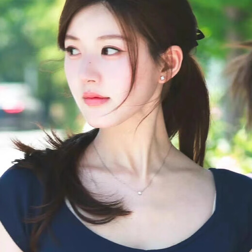 Fujiu small flying saucer booger small bubble single diamond pendant clavicle chain for women high-end simple and exquisite stacked 925 silver plated 18k gold silver model one diamond necklace