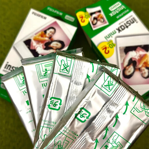FUJIFILM instant camera photo paper is suitable for mini11/12/41/99 3-inch wide400/evo five-inch SQ1 mini photo paper 20 sheets
