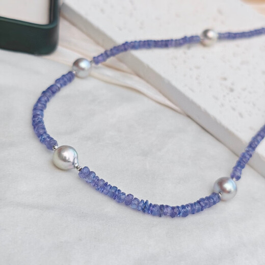 Lie Rui natural sea water hemp pearl natural tanzanite necklace niche design clavicle chain simple versatile high-end sense blue 8-9mm