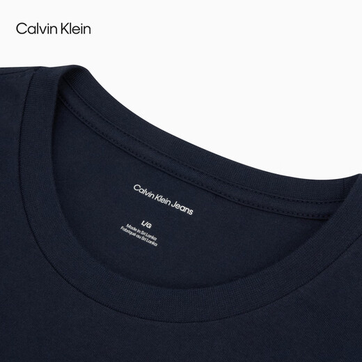 Calvin Kleinjeans25 Camina informal de los hombres de primavera y verano