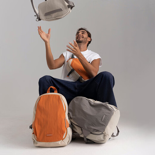 BAGSMART Backpack Lightweight Backpack for Men and Women Multifunctional Commuting Large Capacity Business Trip Bag College Student Computer Bag Travel Bag Gray (Can Accommodate 15.6-inch Notebook)