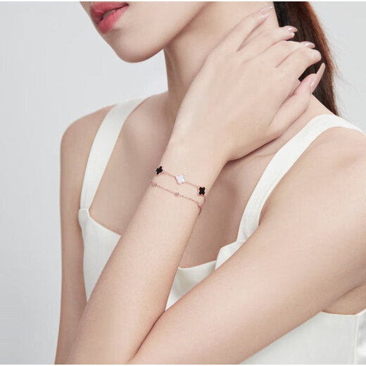 Quamer Doppelschicht vier Blatt Clover S925 Silberarmband Frauen einfaches leichtes Luxus-Nischen-Design-Armband Stapelte Schwarzes Achat vier Blattklee Armband + Armband (Originalgeschenk