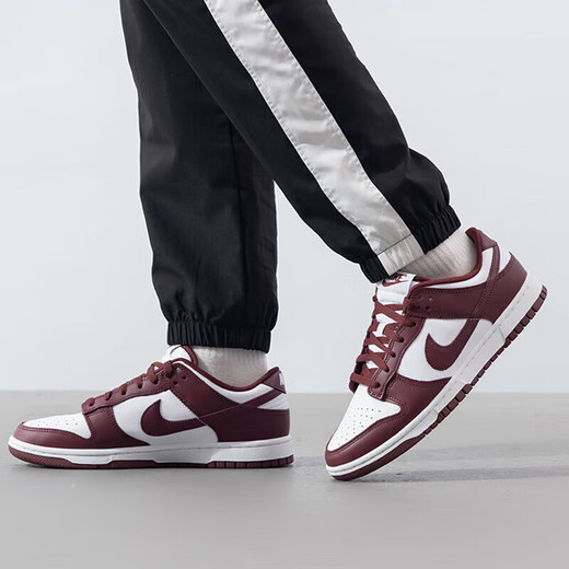 Nike Мужская обувь и женская обувь 2025 Spring New Dunk Low Councers's Модные и универсальные повседневные туфли на низком уровне для женщин DD1391/CW1590-100 Черно-белая панда 35,5 (GS)