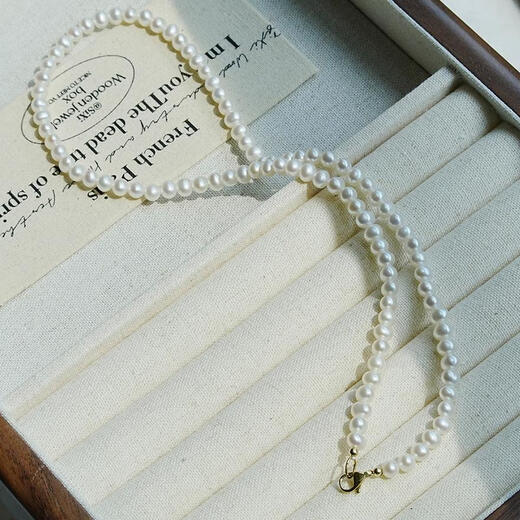 Chihuanzibuyu natural strong light freshwater pearl necklace for women with hanging pendant rose simple and versatile gift for mother 4.5mm total length 42cm medium natural pearl